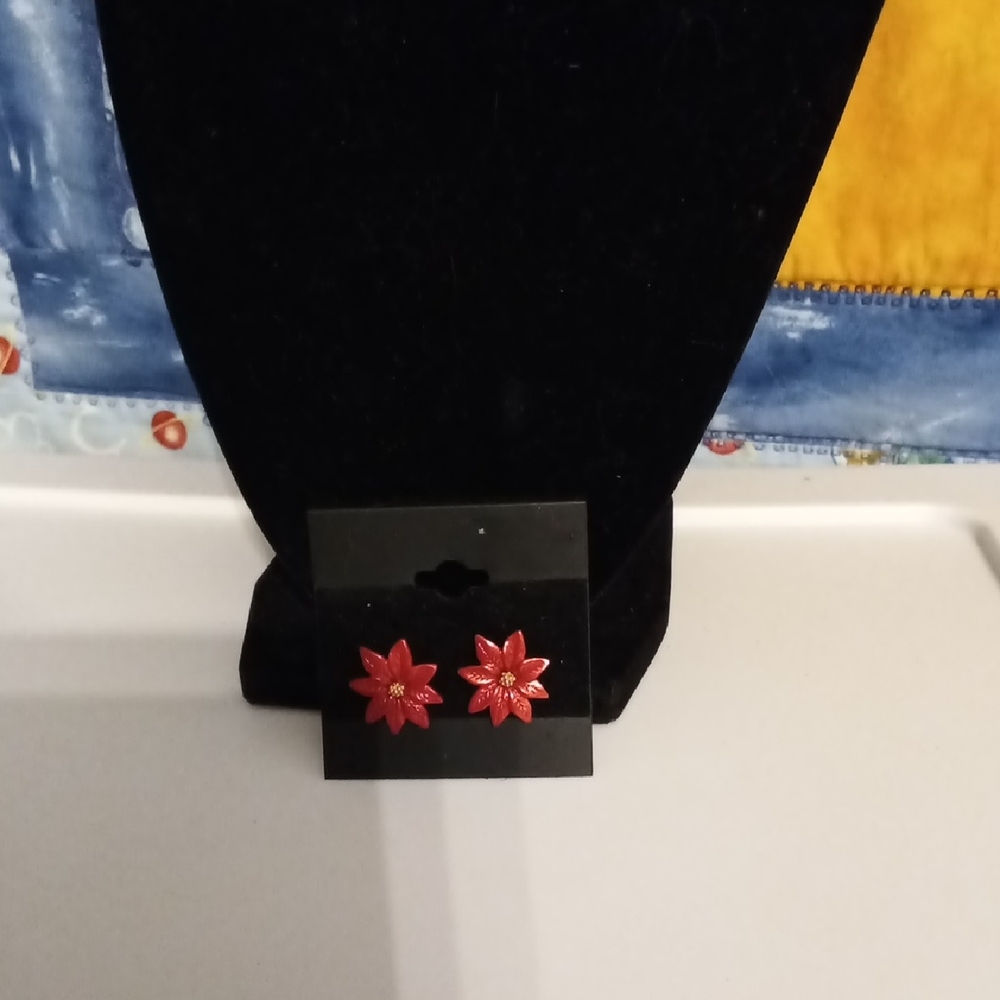 Elegant Red Flower Earrings